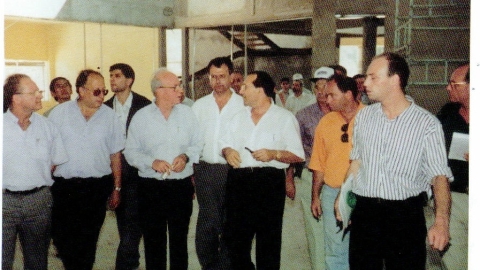 יקנעם של פעם - תמונה 2 - imgi_42_ביקור רבין זל במפעלים ביקנעם